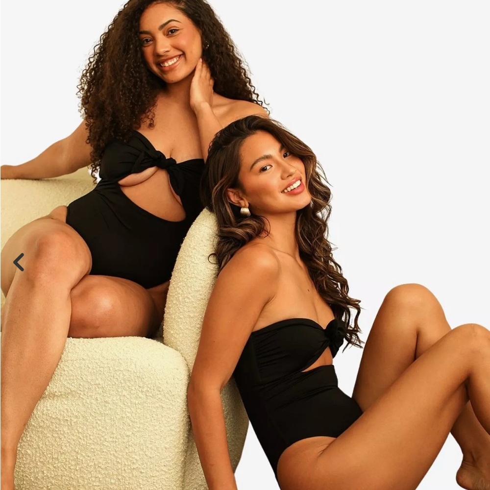 NWT Dippin' Daisy's Devon Strapless Swim One Piece Black, Size M
